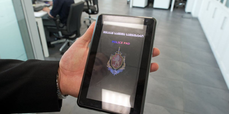 Жылдың аяғында барлық автопатрульдер планшет ұстайды
