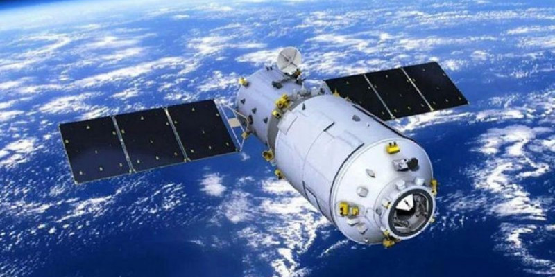 Қытайдың 8 тонналық ғарыш кемесі Жерге құлады