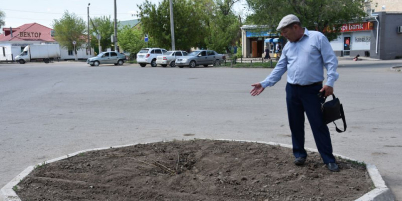 Ақтөбеде Мирзоян ескерткішін алып тастады