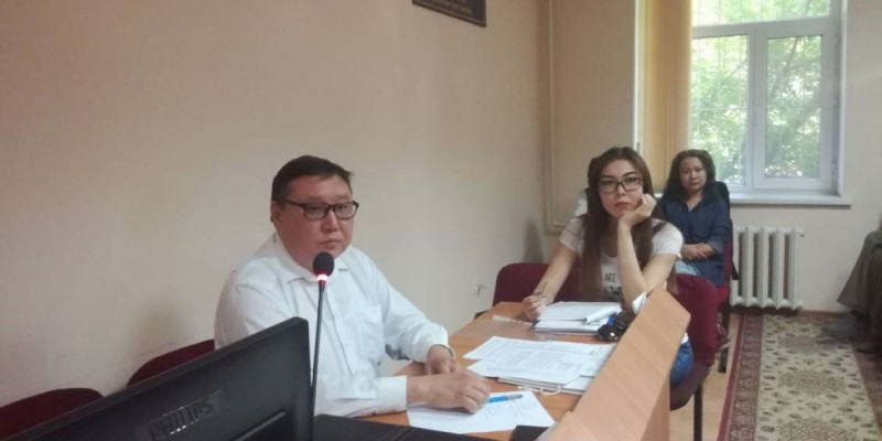 Шымкентте сот журналисті ақтайтын шешім шығарды