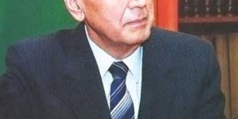 БІЛІМНІҢ БАҒБАНЫНА АЙНАЛҒАН АЗАМАТ