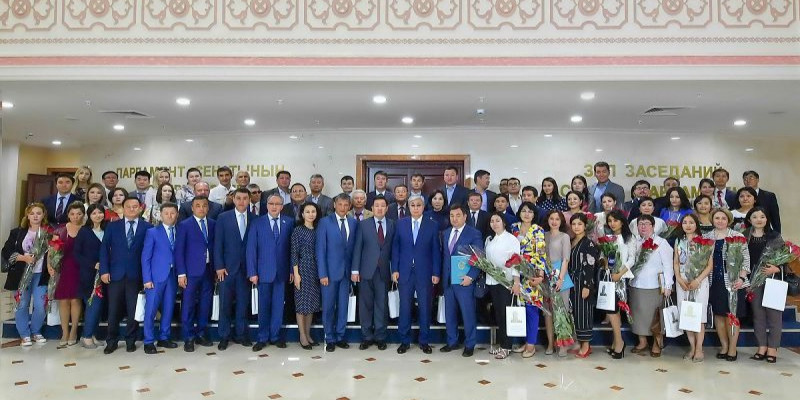 Төраға журналистермен жүздесті