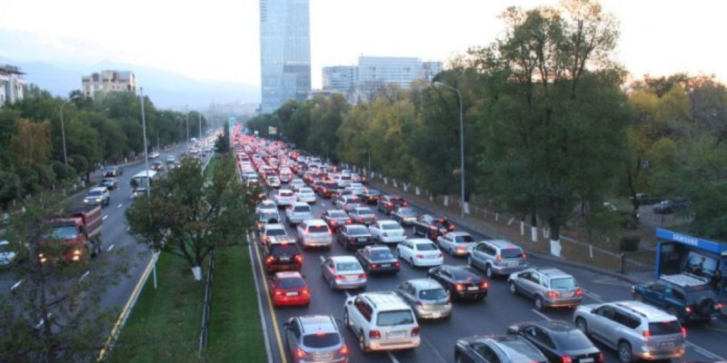 Алматының кей көшелерінде қозғалыс бағыты өзгерді