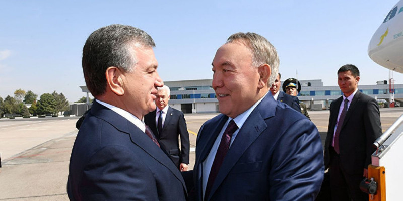 Елбасы Шавкат Мирзиёевті туған күнімен құттықтады