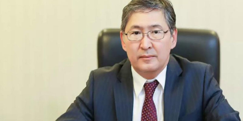 Министр сырттай оқудың неліктен жойылғанын түсіндірді