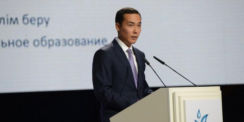 Астананың 5 мектебі биыл латын әліпбиіне көшеді