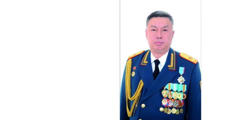 Айбары асқақ Ата заң
