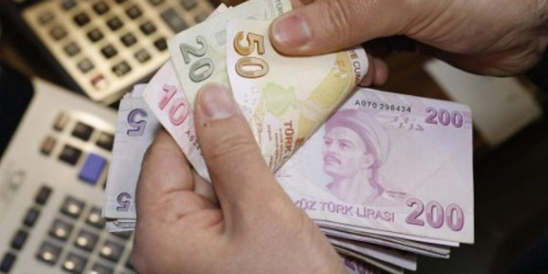 Түрік лирасы қайта құнсызданды