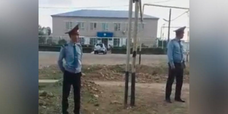 Полиция қызметкері взвод командирін атып өлтірді