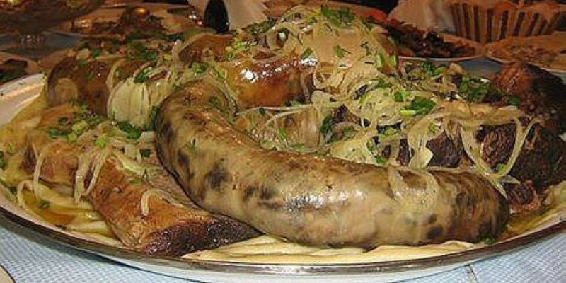 ПАРИЖДЕ ЖЕГЕН ҚАЗЫНЫҢ ДӘМІ