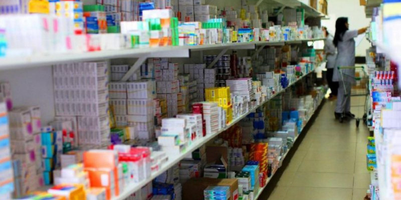 Қазақстанда дәрігердің рұқсатынсыз дәрі-дәрмек сатуға тыйым салынуы мүмкін