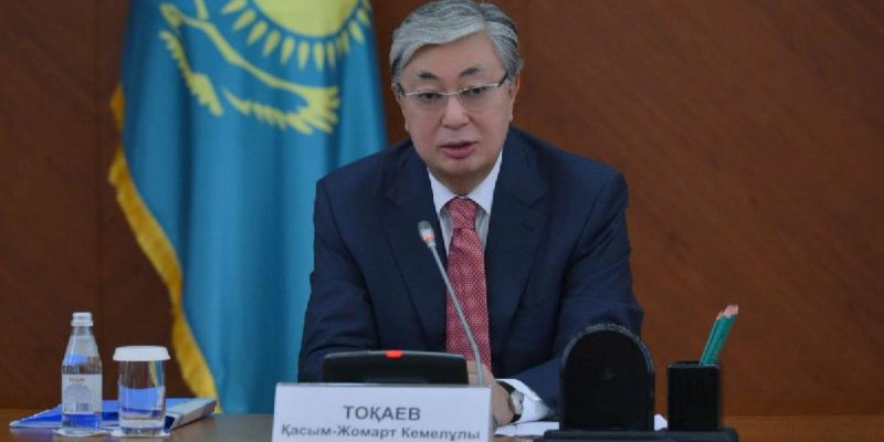 Тоқаев: Білім беру саласындағы эксперименттерді тоқтату керек