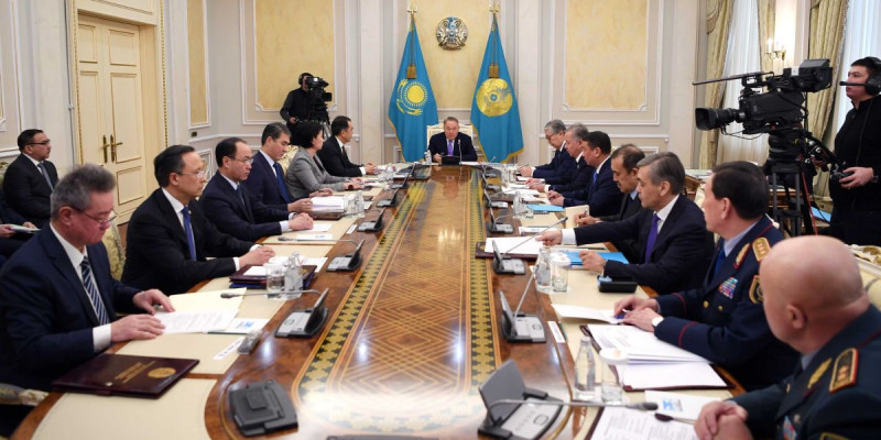 Нұрсұлтан Назарбаев: Сыртқы факторларды қаперге алуға тиіспіз