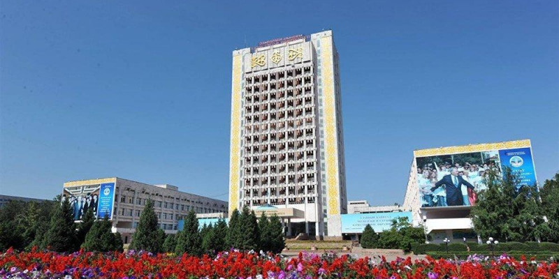 Жас ұрпақты жетелейтін жеті ұстын