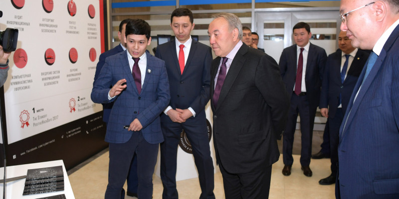 Елбасы «Smart Aqkol» ахуалдық орталығына барды