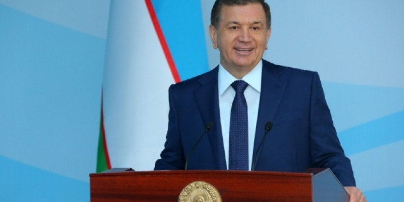 Өзбекстанда әскерилердің 700 баласы ЖОО-да тегін оқиды