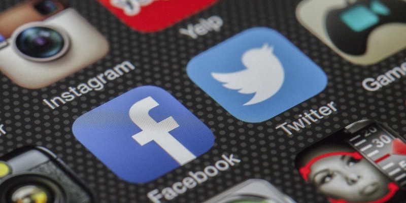 «Twitter»-мен арпалысқан Роскомнадзор