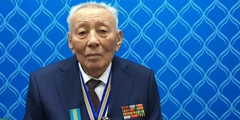 Елбасының ұстазы дүниеден озды