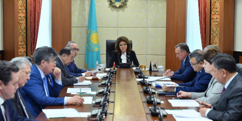 Дариға Назарбаева Парламент Сенатының бюросын өткізді