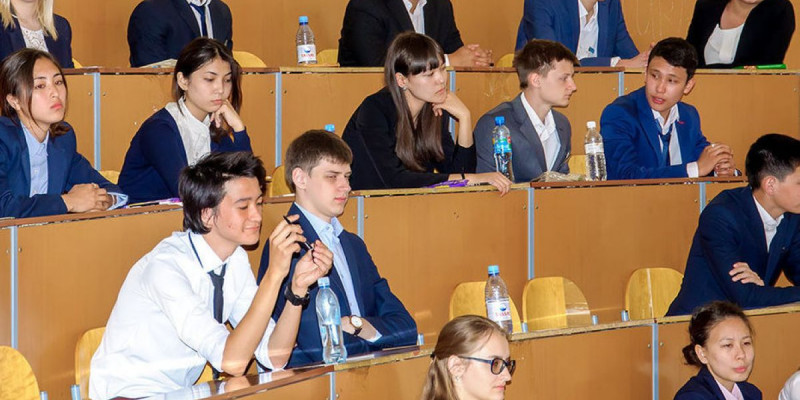 Мектеп түлектеріне мамандық таңдау жағы жеңілдей түседі