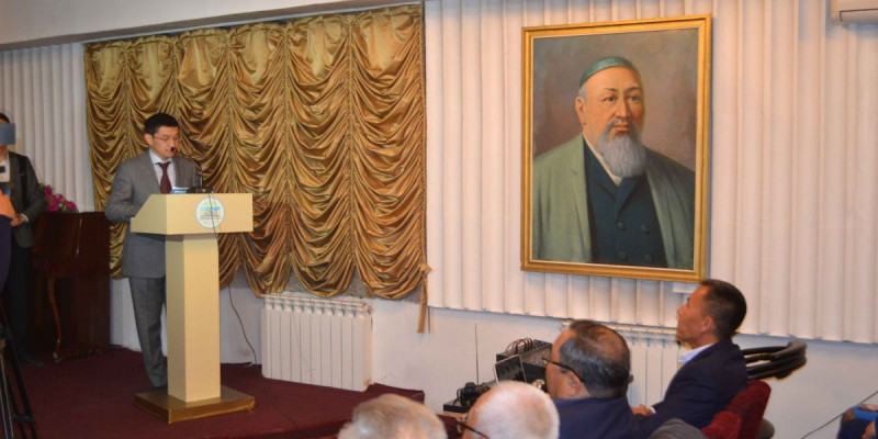 ОТЫРАР КӨРМЕСІ АШЫЛДЫ