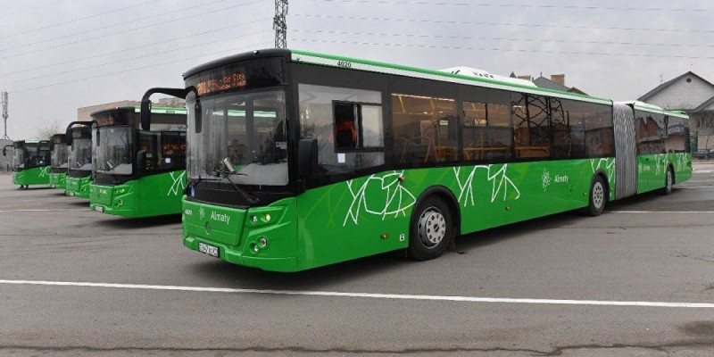 Автобус жүргізушілерін "кресло" бақылайды