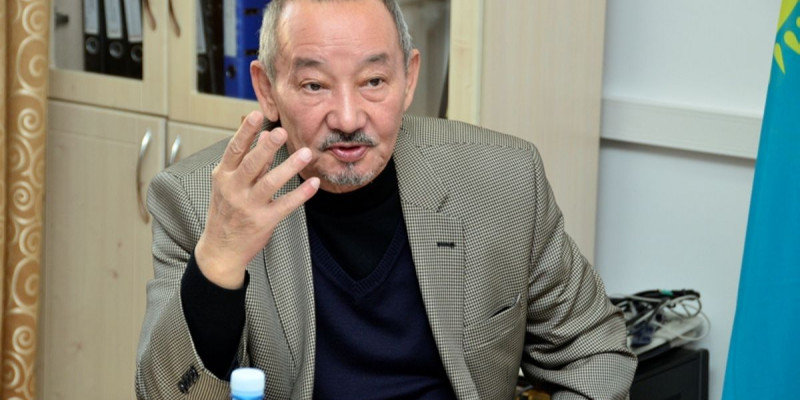 Темірхан Медетбек: Билік пен халықтың арасына алтын көпір болса