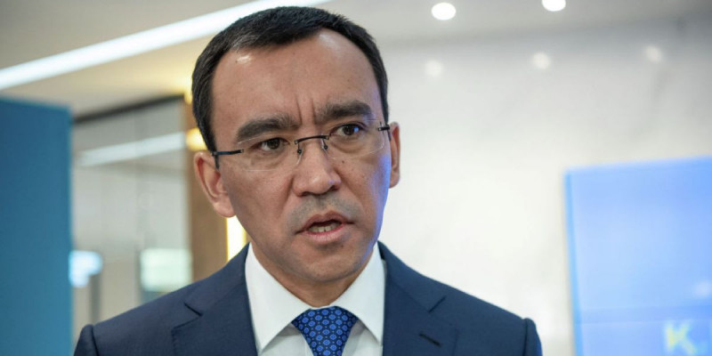 Мәулен ӘШІМБАЕВ: Әлеуметтік мәселелерге баса  мән берілді