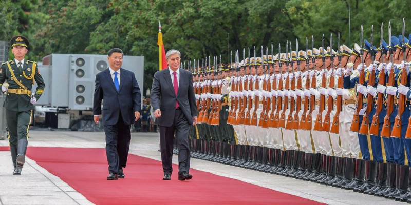 Қасым-Жомарт Тоқаев ҚХР Төрағасы Си Цзиньпинмен келіссөздер жүргізді
