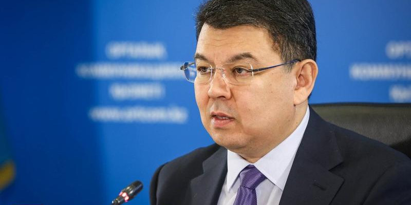 Бозымбаев: Шағын литражды көліктер салықтан босатылады