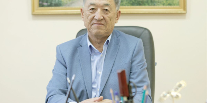 "Қуана білгенге құт қонады..."