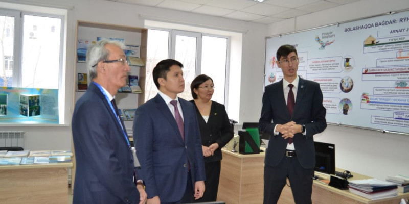 Вице-министр Ақтөбеде "Рухани жаңғыру" аясында атқарылған істермен танысты