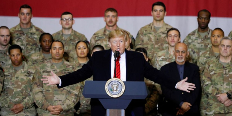 Трамп аяқ астынан Ауғанстанға не үшін барды?