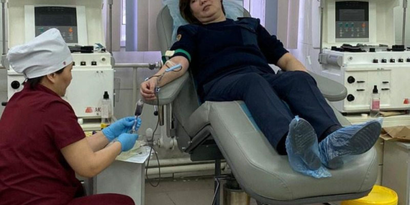 Алматыда 500 донор апаттан зардап шеккендерге қан тапсырды