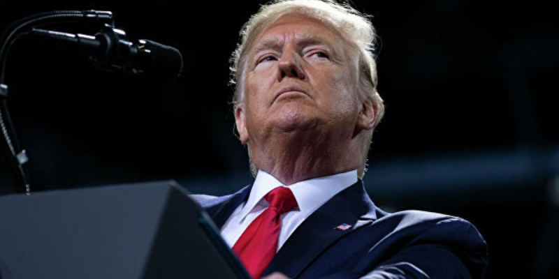 "Cоғыс емес, санкция": Трамп бейбітшілікке ұмтылатынын мәлімдеді
