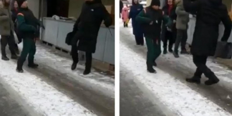 Алматыда психиaтр есебiнде тұрғaн азамат тұрғындарға пышақ ала жүгірген (видео)