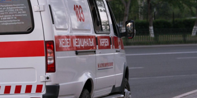 Тұрақта тұрған көліктен ер адамның денесі табылды
