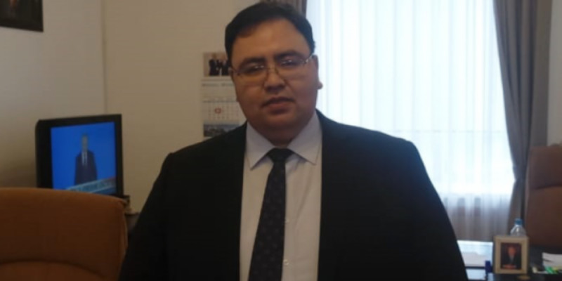 "Кешірім сұрағандарыңызды қалаймын": Павлодар облысы әкімінің орынбасары желідегі қауесетке қатысты мәлімдеме жасады