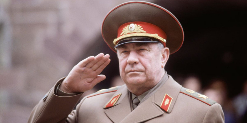 Кеңес Одағының соңғы Қорғаныс министрі қайтыс болды