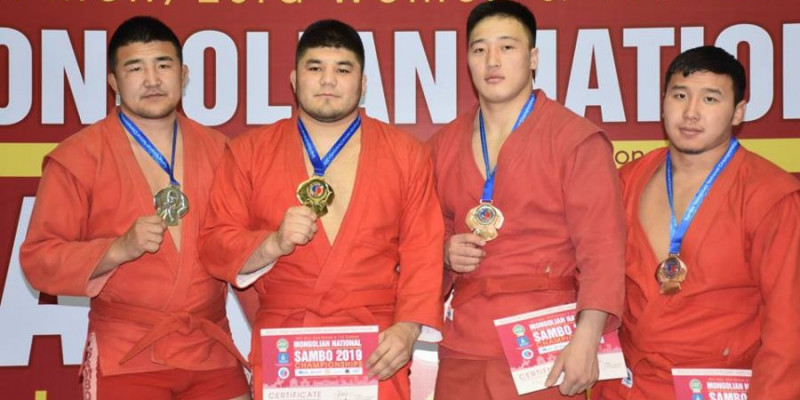 Қазақ балуаны екі дүркін чемпион атанды