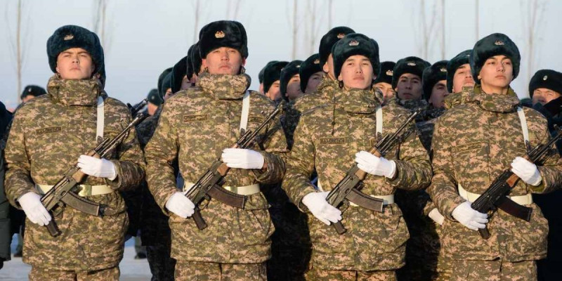 Әскерде 40-қа жуық дүнген бар: Министрлік депутаттың сөзі шындыққа жанаспайтынын айтты