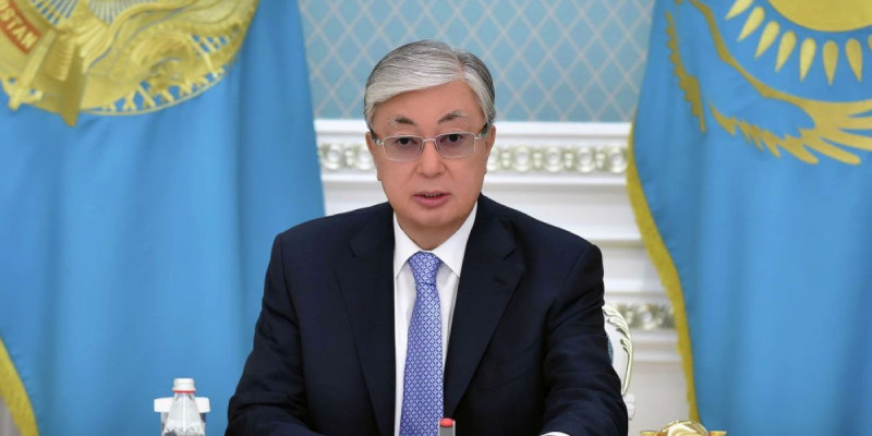 Мемлекет басшысы қазақстандықтарды Отан қорғаушы күнімен құттықтады