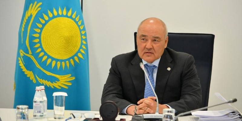 Мақтааралдағы су тасқыны: Өмірзақ Шөкеев Өзбекстанға барды