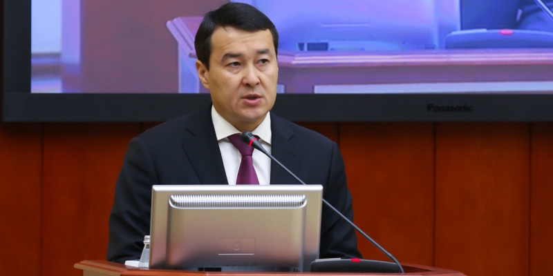 Әлихан Смайылов Премьер-Министрдің бірінші орынбасары болды
