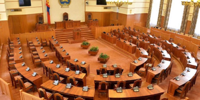 Моңғолияда Парламент сайлауына 15 партия, 4 коалиция түседі