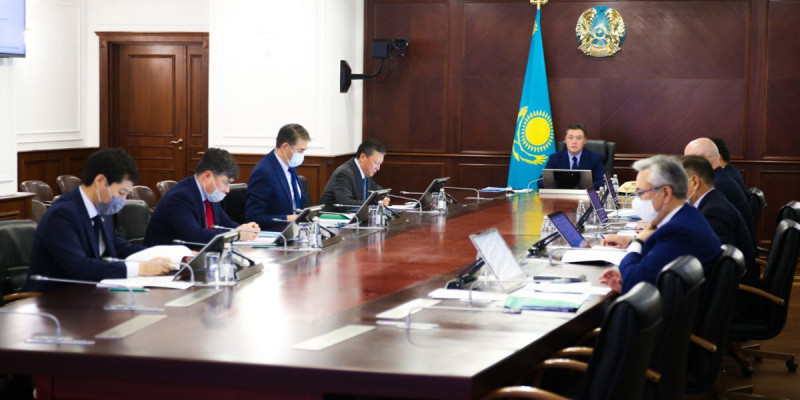 Асқар Мамин мемлекеттік комиссия отырысын өткізді