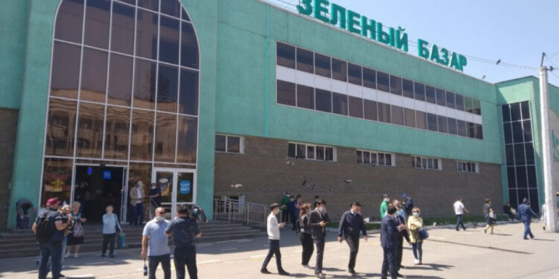 Коронавирус: Алматыда Көк базар жабылды