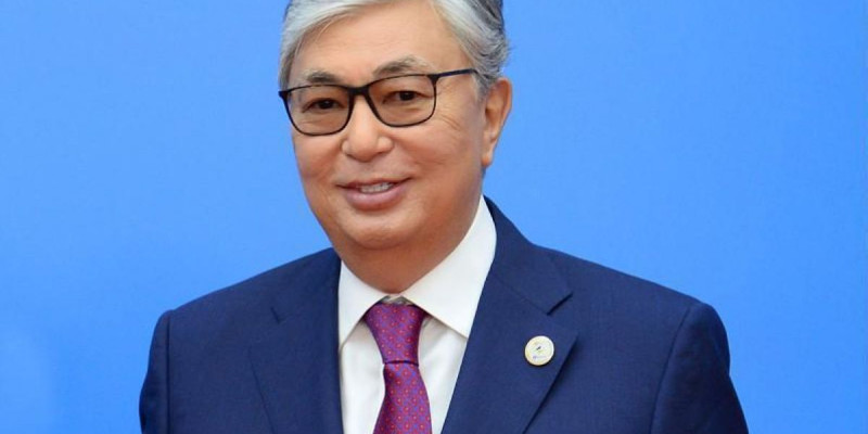 Президент қазақстандықтарды Мемлекеттік рәміздер күнімен құттықтады