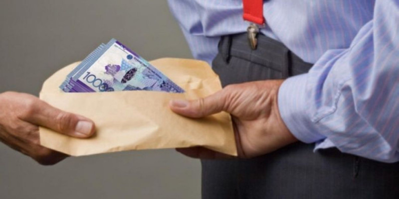 Өзіне пара ұсынылғанын хабарлаған адамға қандай сыйақы беріледі