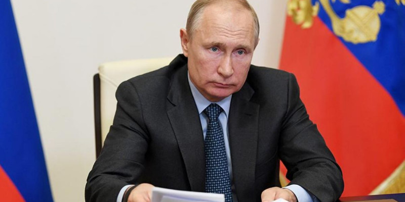 Путин президенттік сайлауға тағы түсуі мүмкін екенін айтты